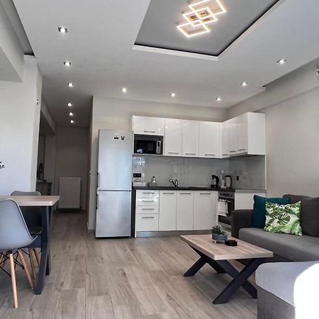 Lux Apartment Nea Kallikratia Nea Kallikrateia Exterior foto